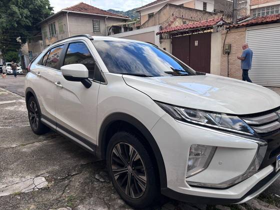 MITSUBISHI ECLIPSE CROSS 1.5 MIVEC TURBO GASOLINA HPE CVT MITSUBISHI ECLIPSE CROSS 1.5 MIVEC TURBO GASOLINA HPE CVT